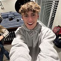 Josh Vivonia